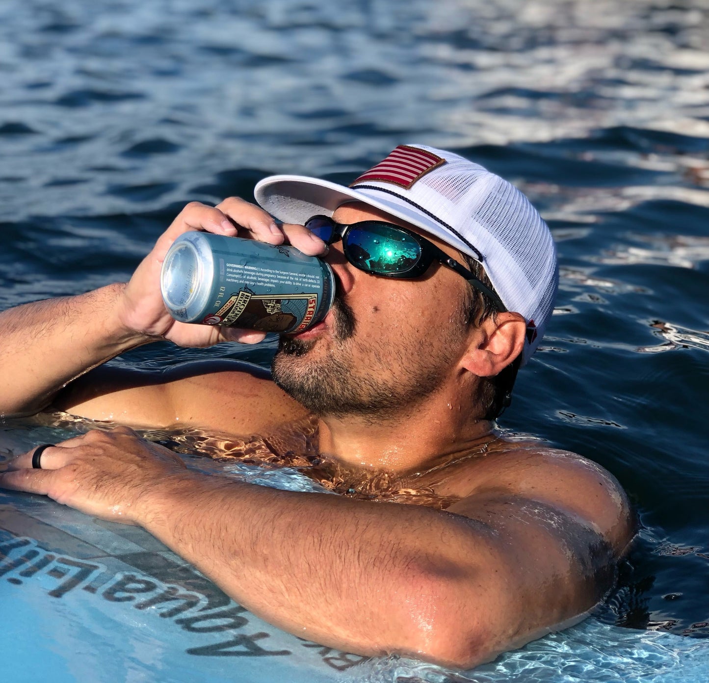 PARAMOUNT OUTDOORS™ Vintage All Mesh American Flag Rope Cap