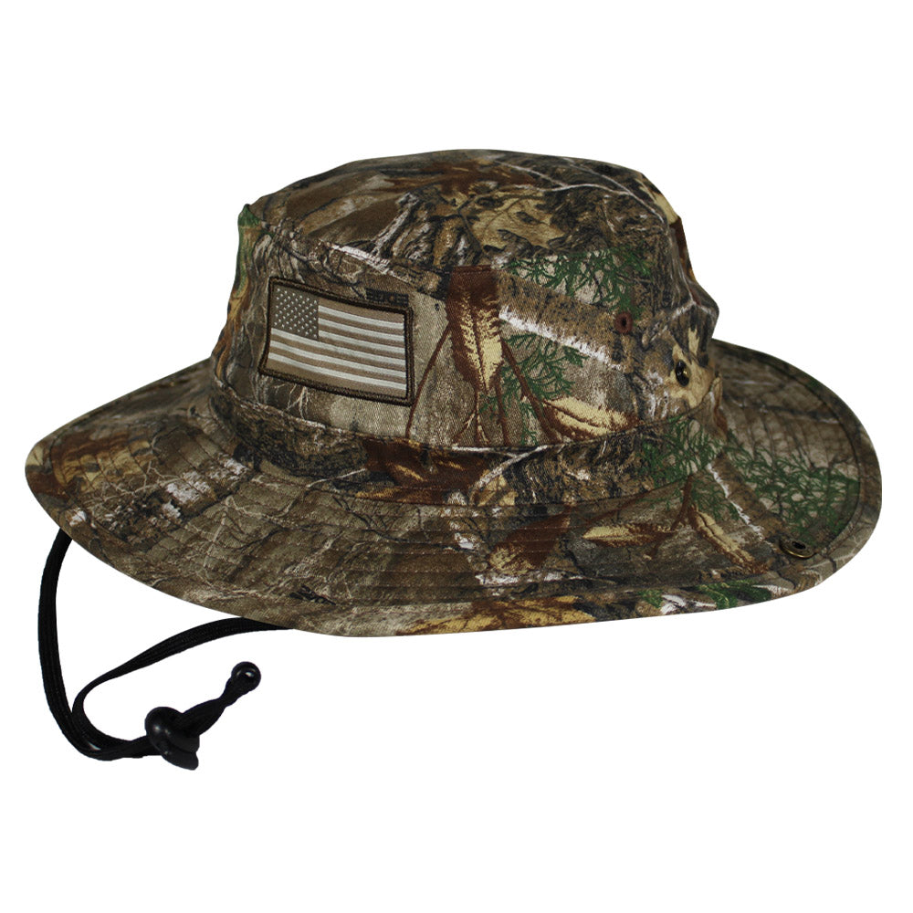 PARAMOUNT OUTDOORS™ Patriot Full Brim Camo American Flag Bucket Hat (Floats) Headwear