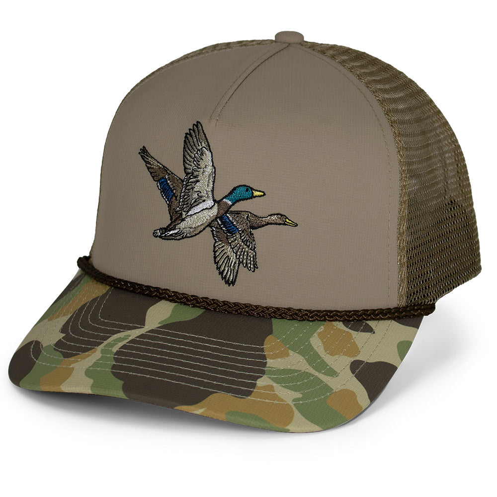 PARAMOUNT OUTDOORS™ Mallard Drake Pair Old School Camo 5-Panel Trucker