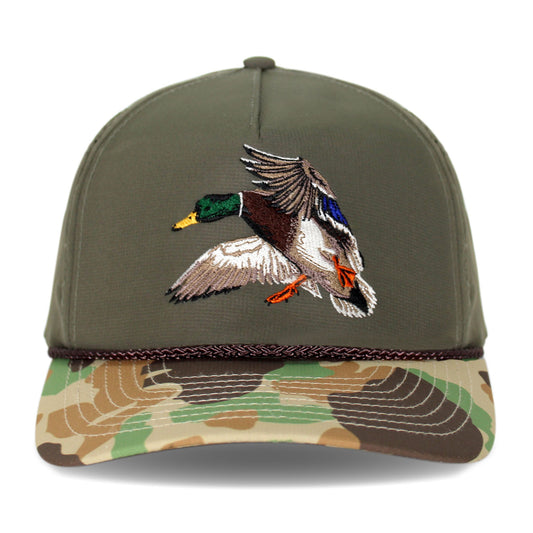PARAMOUNT OUTDOORS™ Landing Mallard 5-Panel Base Camp Performance Hat Headwear