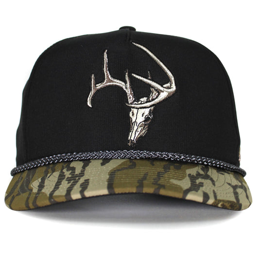 PARAMOUNT OUTDOORS™ Bottomland Deer Skull Headwear
